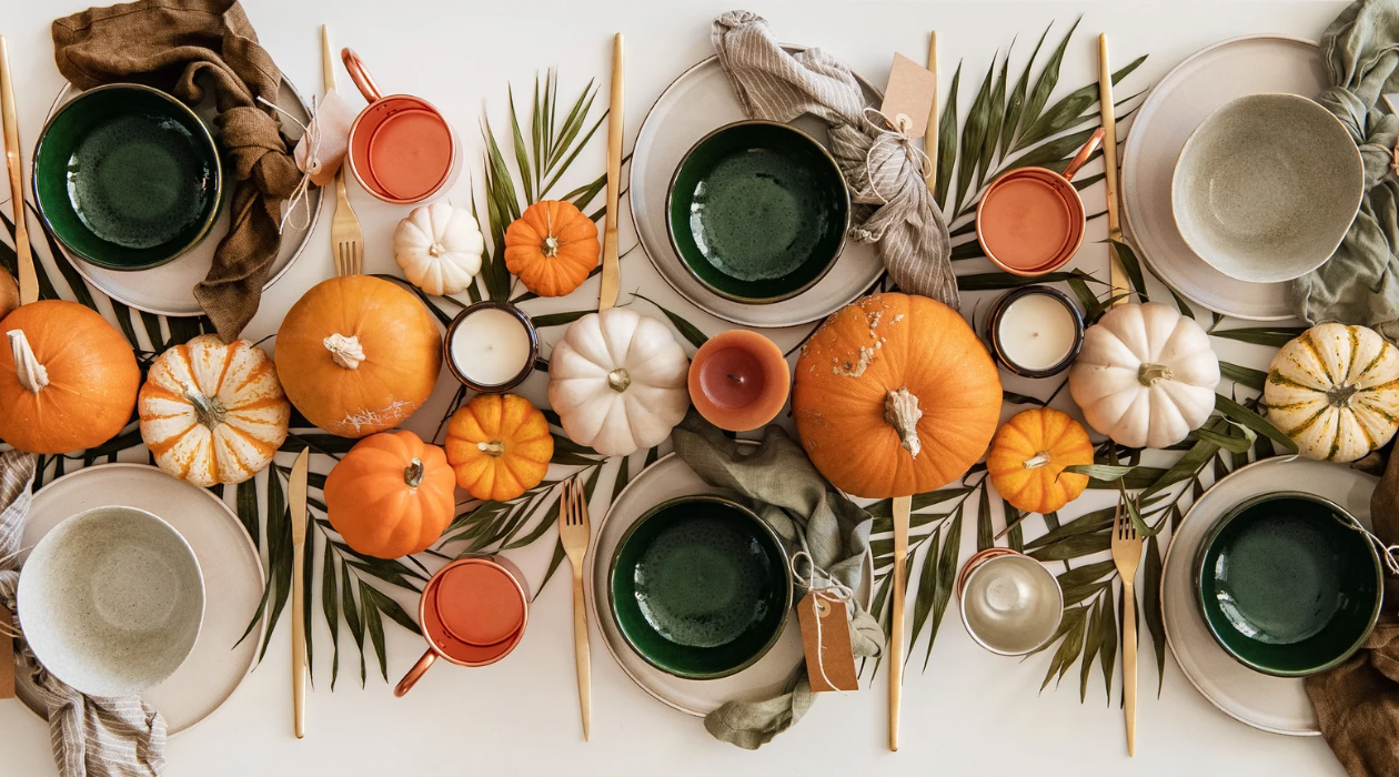 11 Easy Thanksgiving Centerpieces to Elevate Your Holiday Table